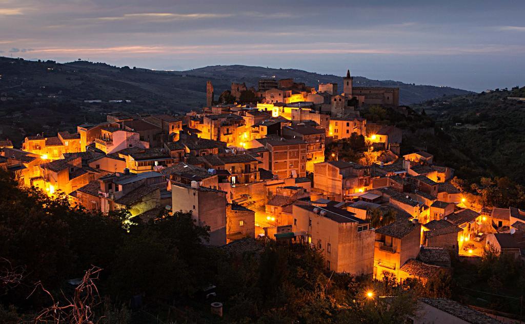 Vila Casale Drinzi Collesano Exteriér fotografie